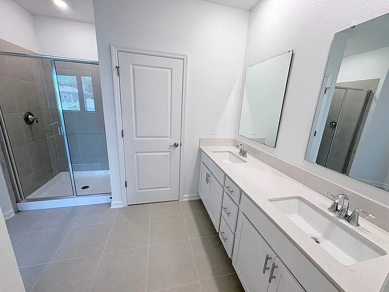 790 Rivington Ave — Photo 18