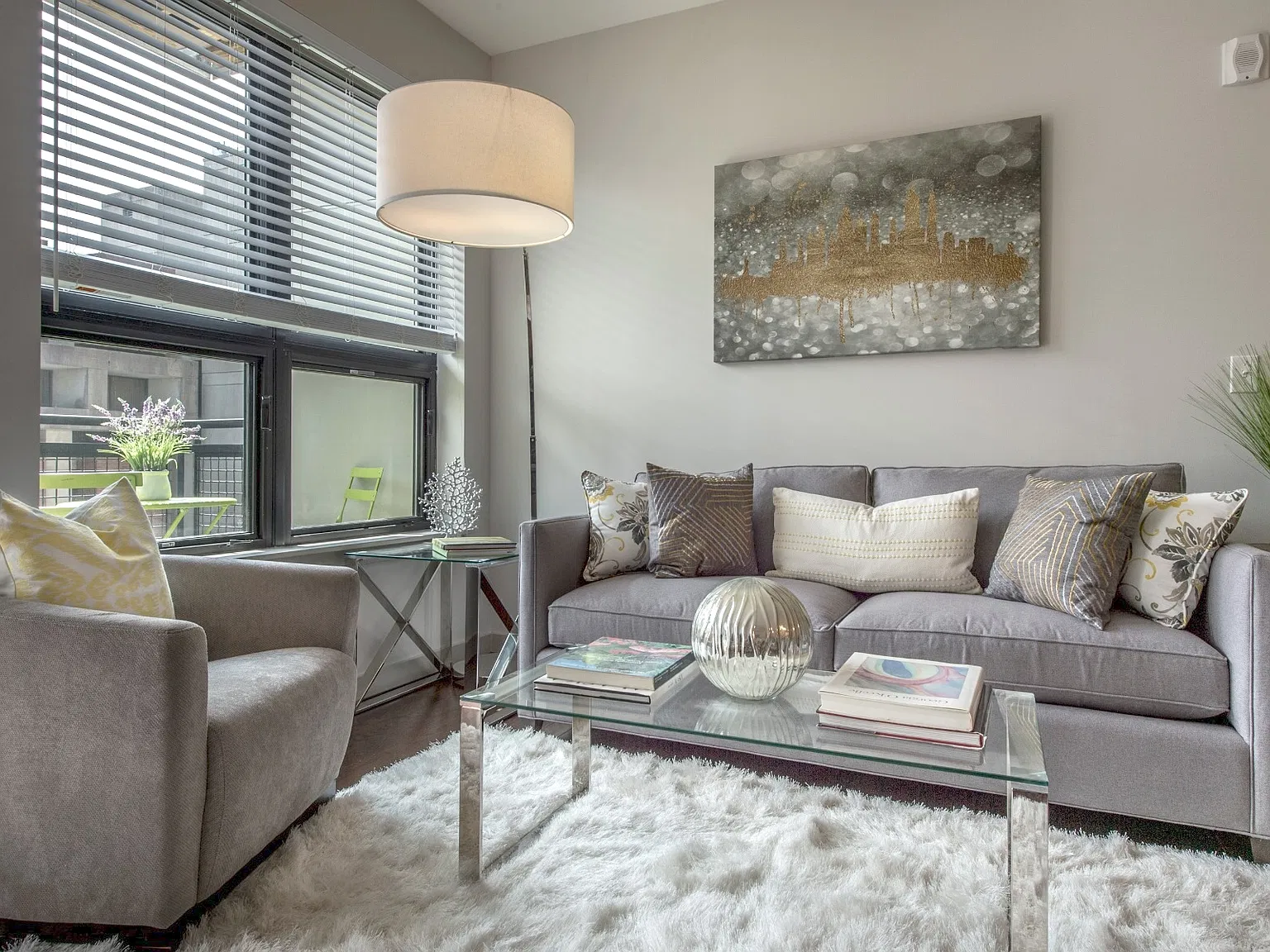 1 bed, 700 sqft, $3,550 — Photo 1