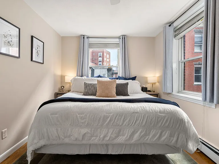 9 Battery St #7 — Photo 13