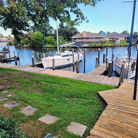 2 bed, 2.5 bath, 1182 sqft, $1,975 — Photo 3