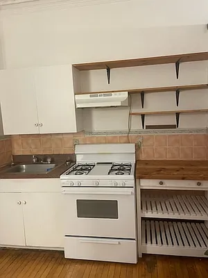 Rented by Imani Q'ryn Realty | media 2