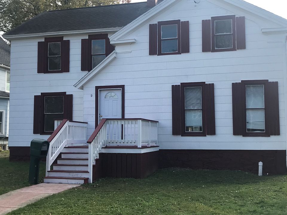 1st image of 330 E Park St