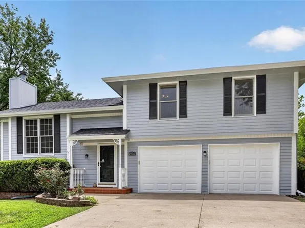 6405 N Amoret Ave, Kansas City, MO 64151