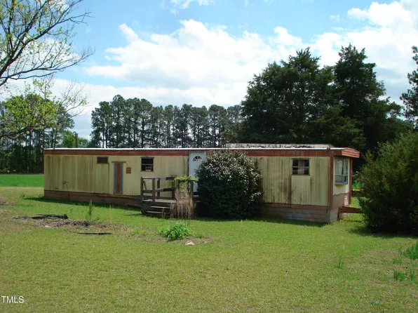 1471 Aquilla Rd #611A, Benson, NC 27504