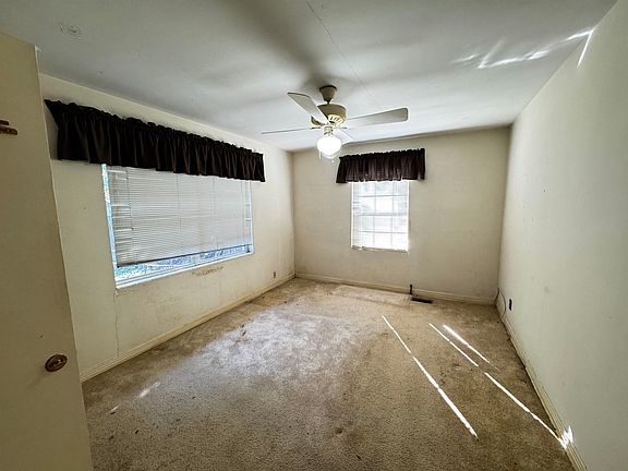 5th image of 1203 Carrin Dr
