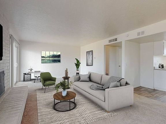3rd image of 4401 Montgomery Blvd NE #D-028