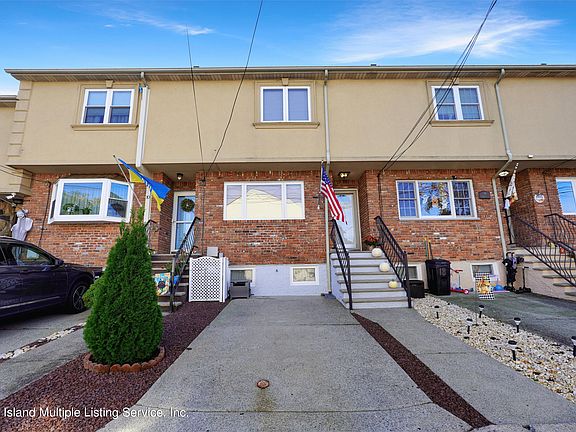 2nd image of 14 Abingdon Ct