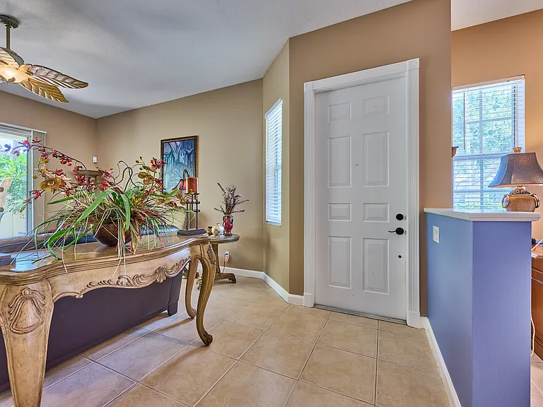 530 Commons Dr — Photo 18