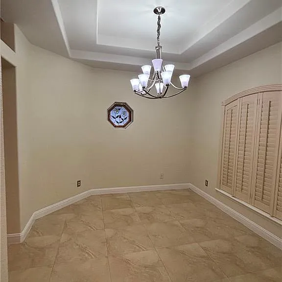 3618 N 34th Ln — Photo 10