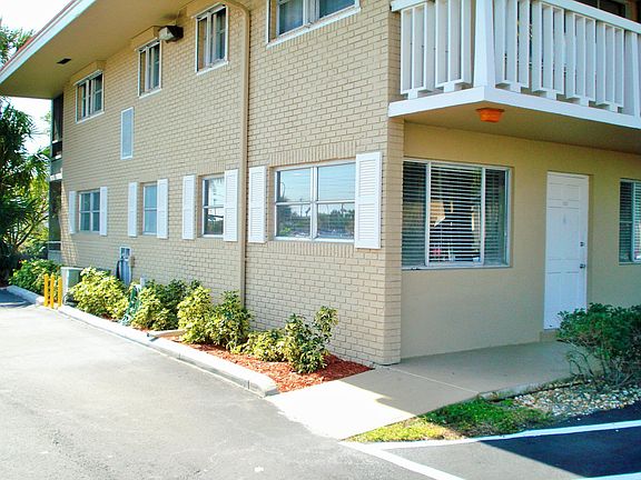 2nd image of 401 Us Highway 1 APT 101