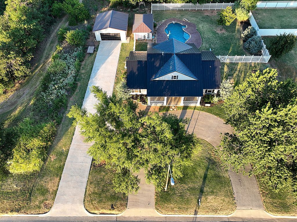 1227 S Broadway Ave, Hinton, OK 73047 Zillow