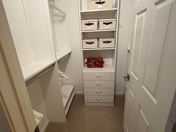 5th image of 4823 Chancellor Dr APT 23