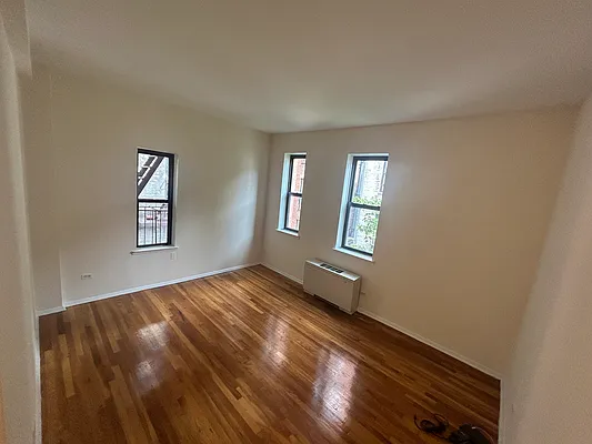 Rented by Immac Realty | media 17