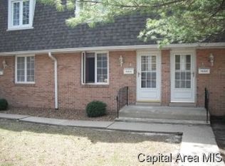 900 S Durkin Dr, Springfield, IL 62704