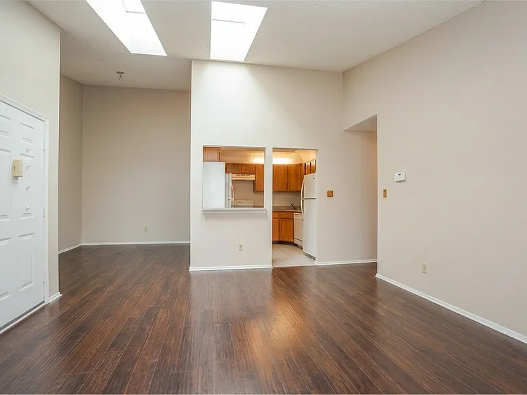 88 Crabapple Ln #88 — Photo 4