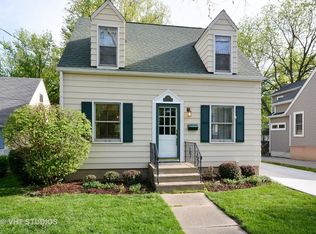 717 Morton St, Batavia, IL 60510