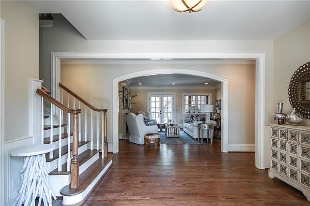 2nd image of 3814 Hobbs Rd