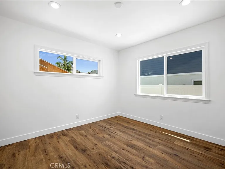 10404 Leolang Ave — Photo 21