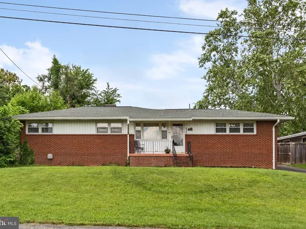 433 Beechcroft Rd, Winchester, VA 22601