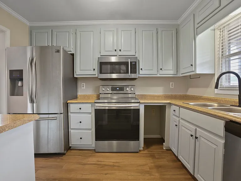 245 Towergate Pl — Photo 14