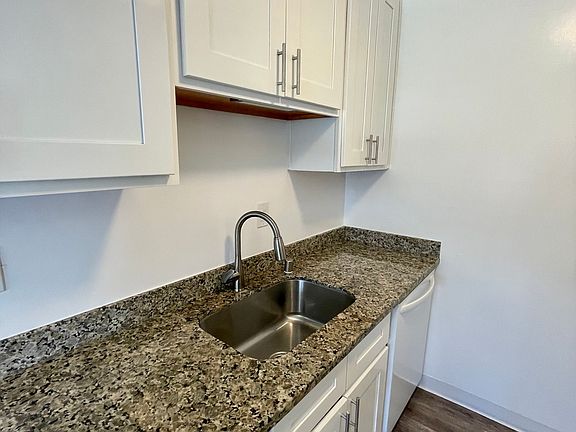 5th image of 1305 W Campbell Ave APT 2