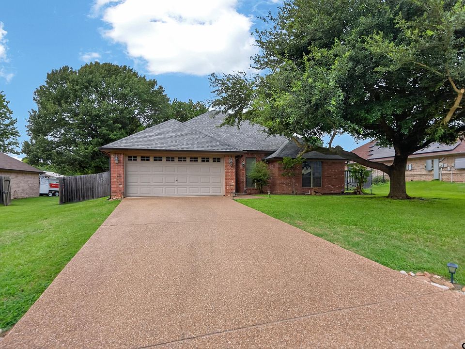 1st image of 21368 Altuda Ln