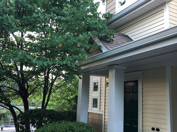 249 Old Farm Dr