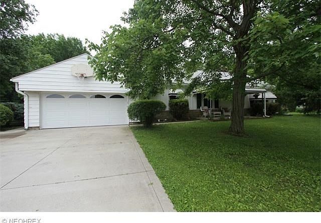 1st image of 2891 Emerald Lake Blvd