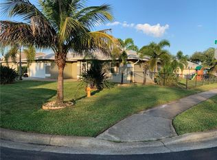 5721 28th St E, Bradenton, FL 34203