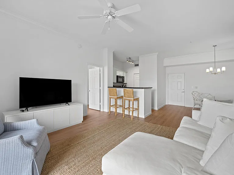 11740 Saint Andrews Pl #304 — Photo 5