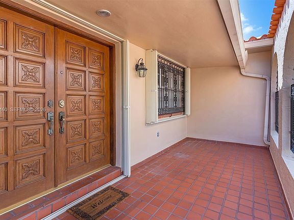 4th image of 9310 SW 20th St