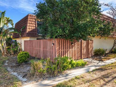 5231 Cedarbend Dr APT 4, Fort Myers, FL, 33919