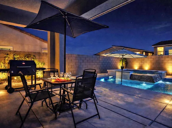 35848 Cannon Dr, Palm Desert, CA 92211