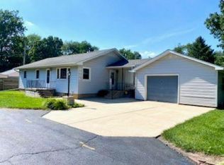 2508 Sparton Ct, Champaign, IL 61821