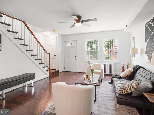 824 20th St NE, Washington, DC 20002