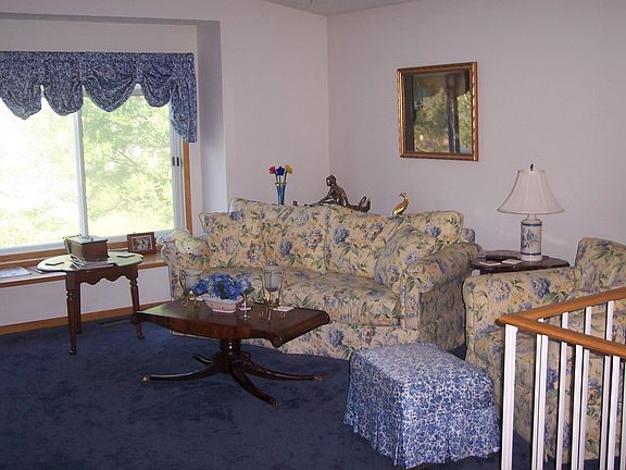 living room w/window seat