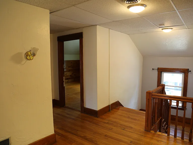 41 Clifton St #3 — Photo 10