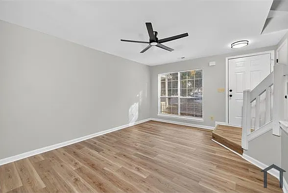 6407 Windsor Gate Ln — Photo 10