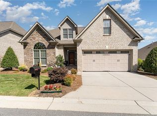 2605 Southern Gates Dr, Greensboro, NC 27410