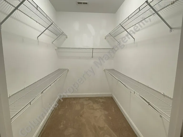 568 Park Place Dr — Photo 15