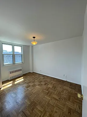 Rented by Oxford Property Group | media 11