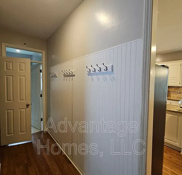 14117 Parkhill Ln — Photo 54