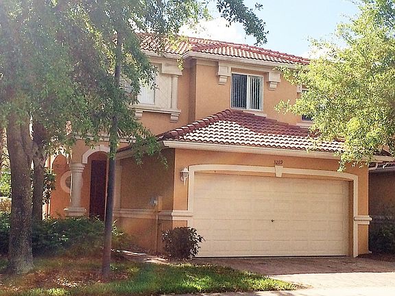 2nd image of 3289 Antica St