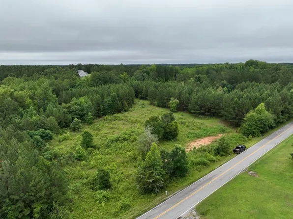 620 Daventon Rd, Honea Path, SC 29654