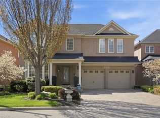 2456 Pebblestone Ct, Oakville, ON L6M 4C4