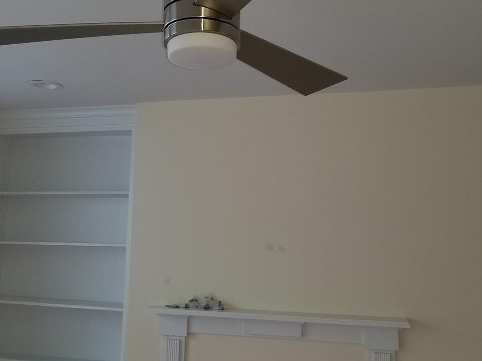 2nd image of 729 Walnut St APT 3A
