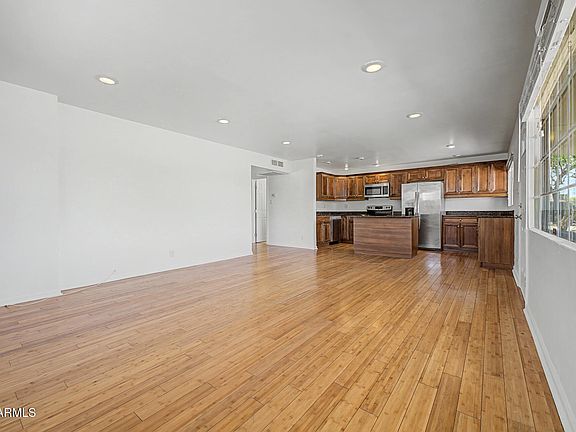 5th image of 8027 E CORONADO Road