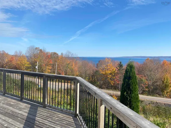 4289 Marble Mountain Rd, Inverness, NS B0E 3K0