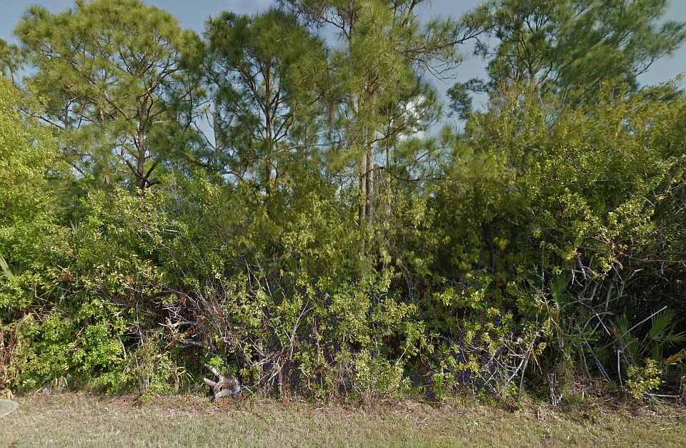1st image of 20246 Gladstone Ave