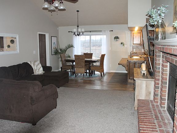 5th image of 1134 Woodland Dr